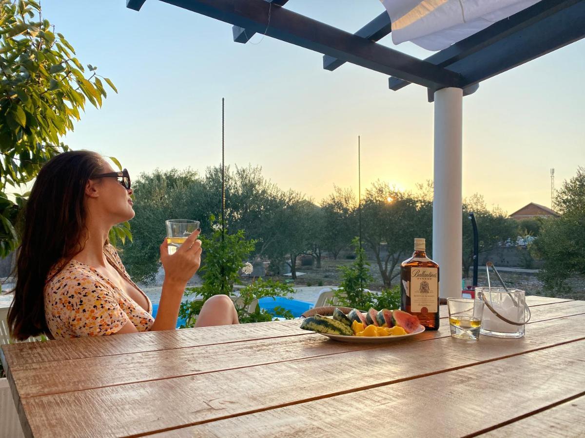 Villa Bubica- Cozy Holiday Home In Rural Area With Pool Stankovci  Eksteriør bilde